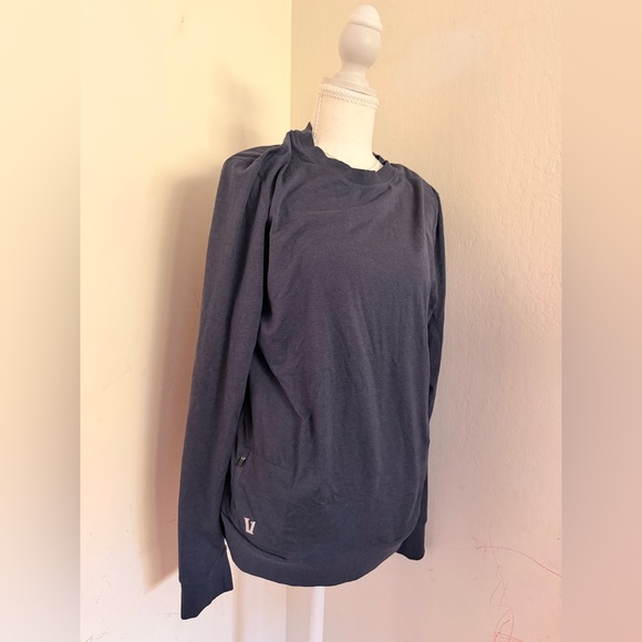 Vuori Other - Vuori Charcoal Long Sleeve Tee